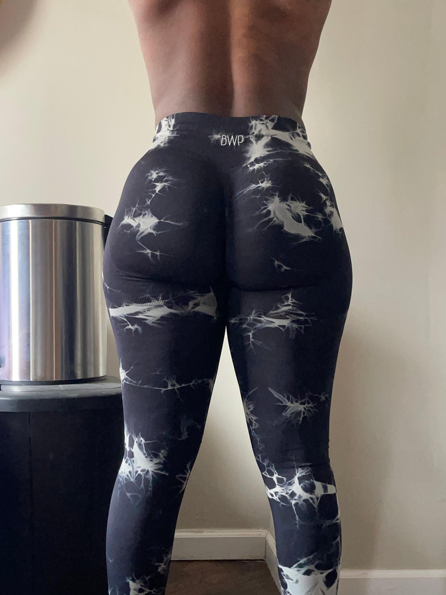 Thunder scrunch butt leggings